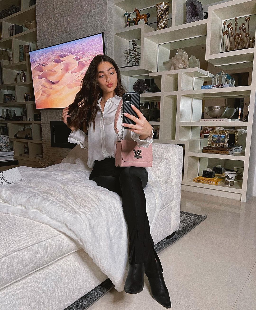 ¿Quién es Yael Shelbia, la modelo más hermosa de 2020?