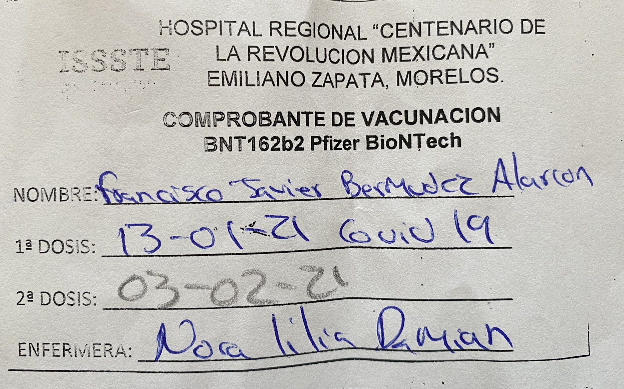 Reportan muerte de médico y enfermera vacunados con Pfizer; ISSSTE lo niega