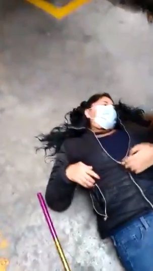 CDMX. Sujeto agrede a mujer en Iztapalapa (VIDEO) 