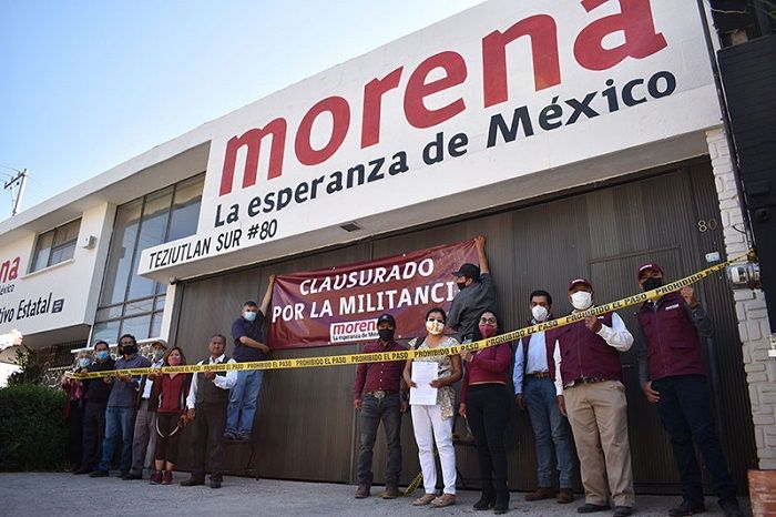 Sede de Morena Puebla continúa tomada