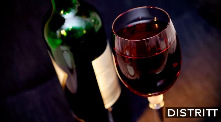 ¿Tomar vino te protege contra el COVID?