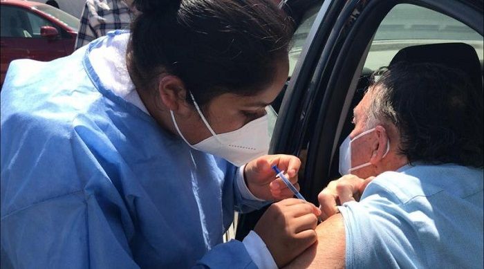 ¿Cuándo inicia vacunación contra COVID?