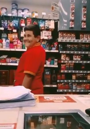 Niño del Oxxo mmm. Así surgió el meme del momento en TikTok
