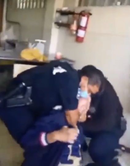 Baja California. Policías asfixian a joven en Tijuana |VIDEO 