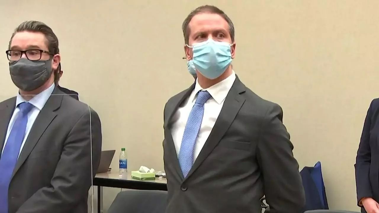 ¿Quién es y qué pasará con Derek Chauvin, el policía que mató a George Floyd?