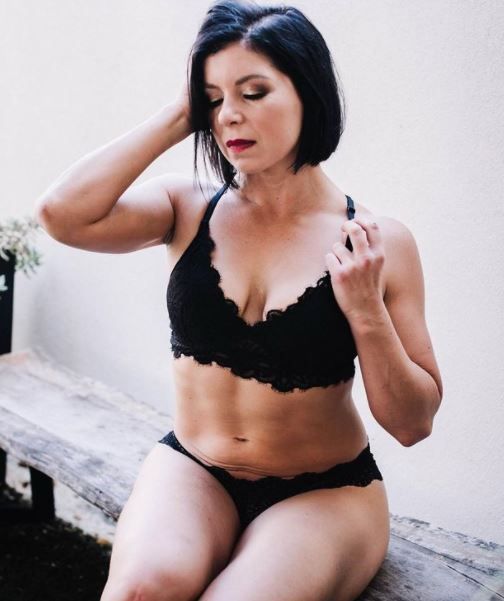 Quién es Hannah Sanford, científica que abrió su OnlyFans