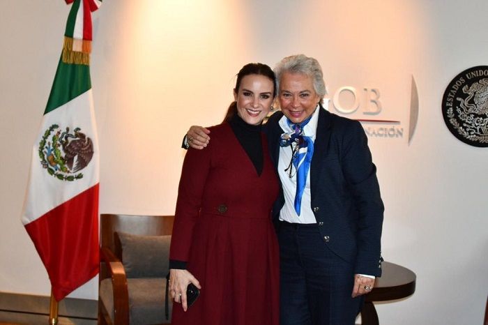 ¿Cuál es la fortuna de Nancy de la Sierra?