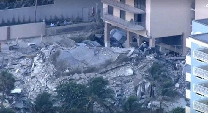 Fotos y videos del colapso de edificio en Miami