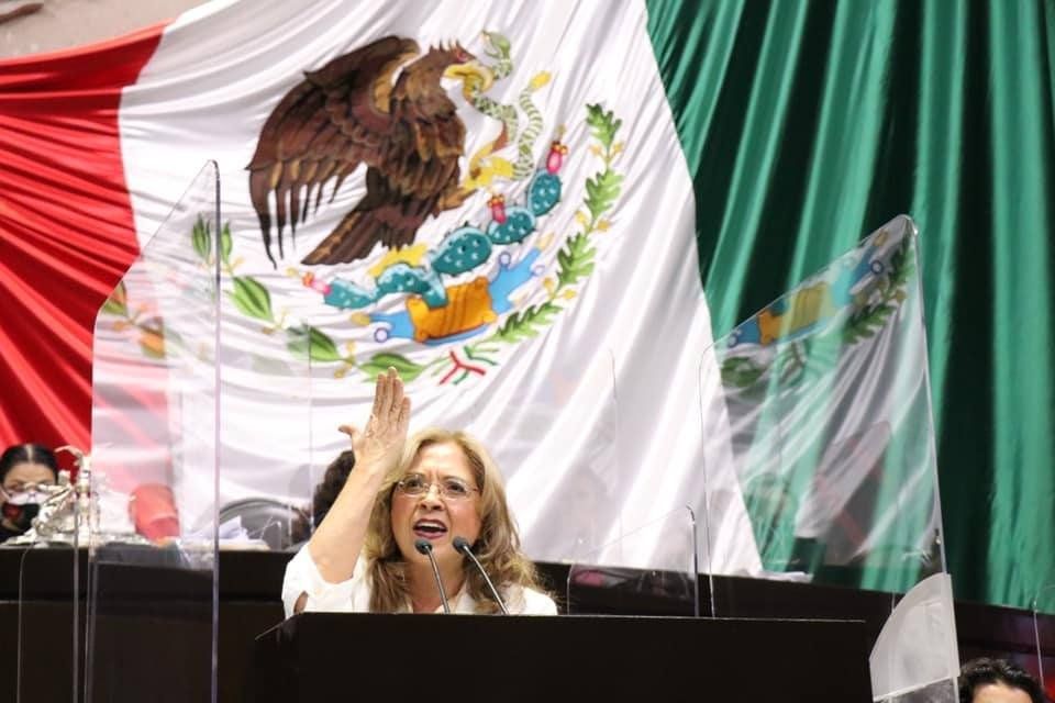 ¿Quién es María de los Ángeles Huerta?