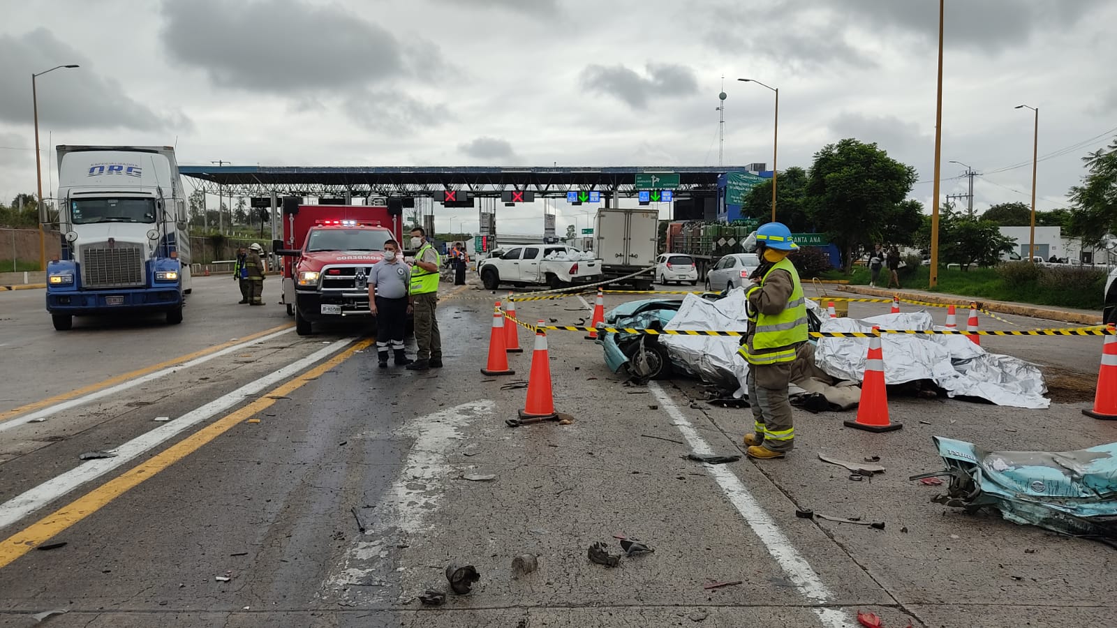 Mueren cuatro personas en accidente