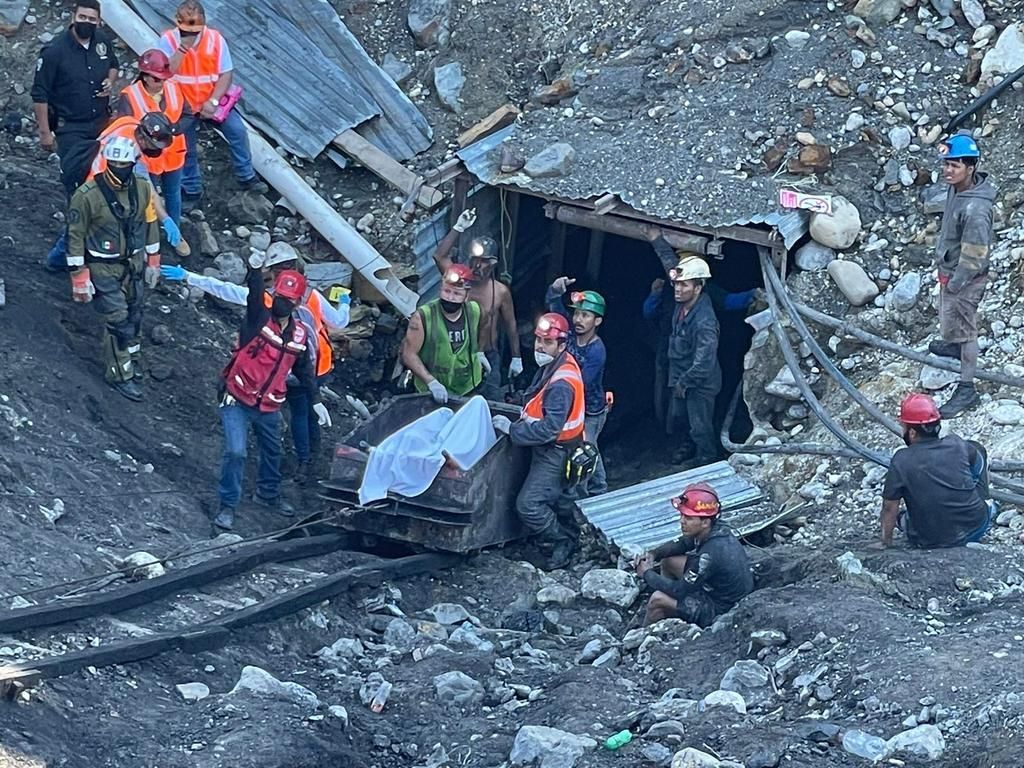 Localizan cuerpos de trabajadores tras colapso de mina en Múzquiz