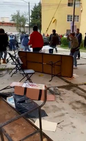 Edomex. Encapuchados roban urnas y golpean a funcionarios