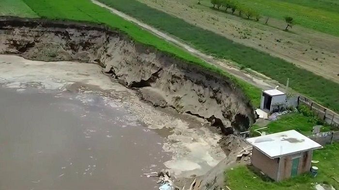 Socavón de Puebla. ¿Qué empresas extraen agua en la zona?