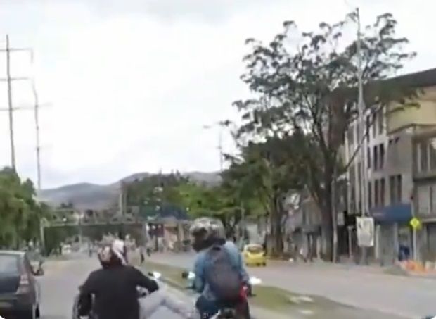 Video. Joven intenta recuperar su moto robada y lo asesinan