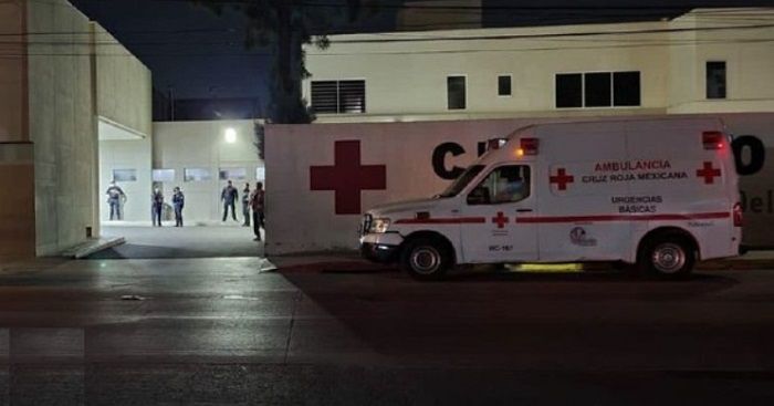 Tijuana. Captan emboscada a policías en plena calle