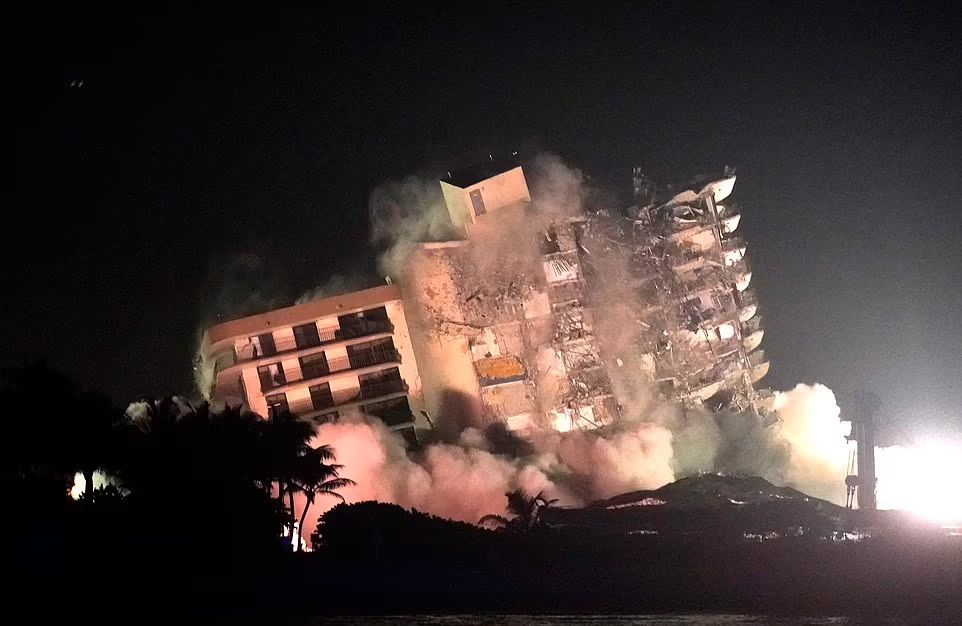 ¿Cómo demolieron edificio colapsado en Miami?