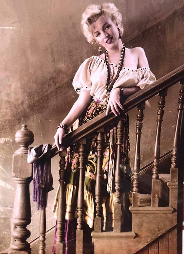 La evolución del traje de la China Poblana