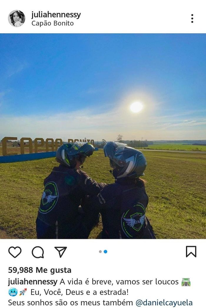 Influencer transmite video antes de morir en accidente
