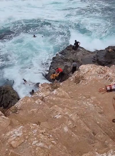 Tunden a turistas por no respetar advertencias