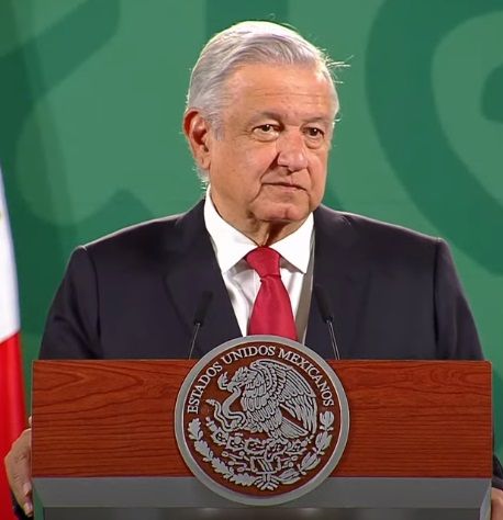 López Obrador reitera protección para periodistas
