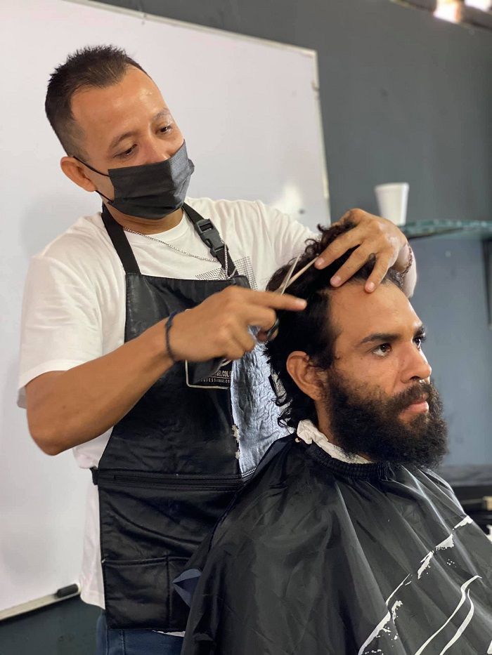 Cambian look de indigente en Michoacán