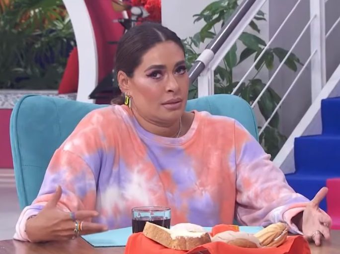 Galilea Montijo se burla de lenguaje inclusivo en Hoy |VIDEO