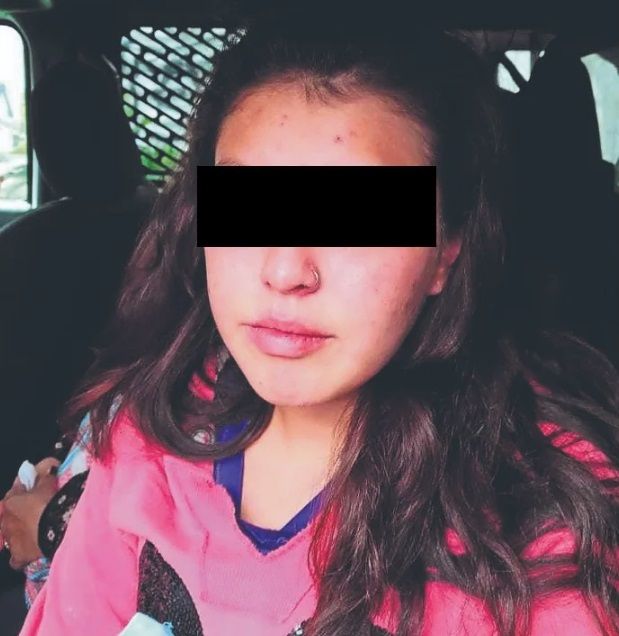 CDMX. Joven apuñala y mata a novio tras ser golpeada en AO