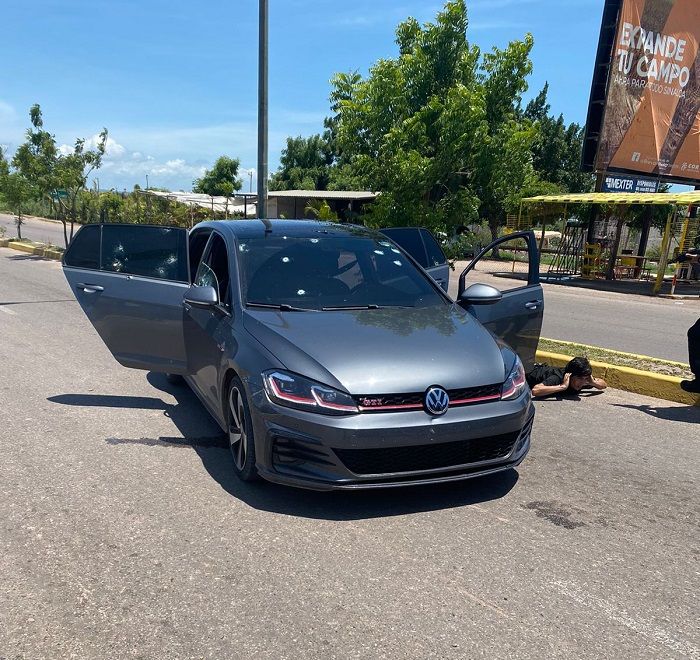 Graban balacera entre policías y sicarios en Elota