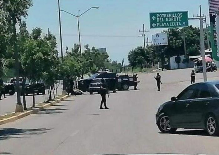 Sinaloa. Captan balacera entre policías y sicarios