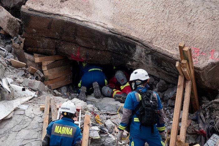 Hallan cuerpos de Paola y Dylan en Cerro del Chiquihuite