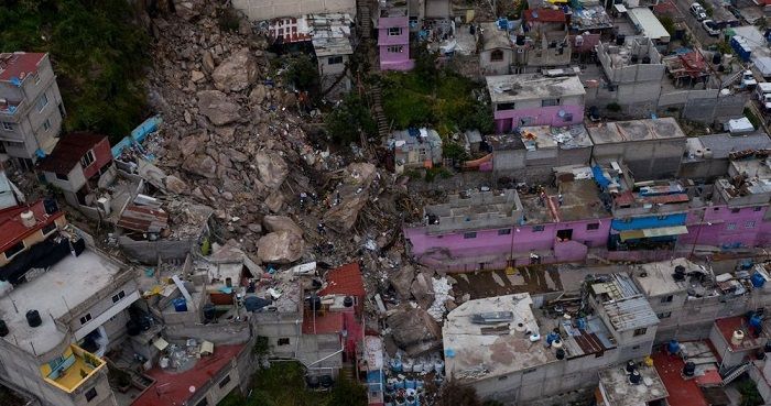 Reubicarán a los afectados en el Cerro del Chiquihuite