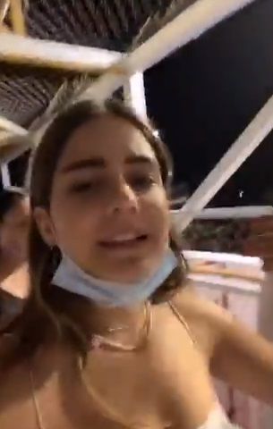 Critican a joven que cruzó puente peatonal en Torreón