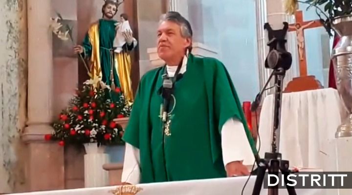 Sacerdote insulta mujer con sobrepeso en Michoacán |VIDEO