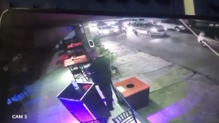 Difunden video del ataque en bar de Cancún