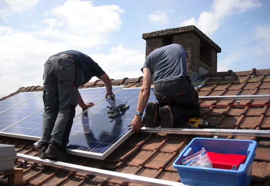 ¿Cuánto cuesta instalar paneles solares?