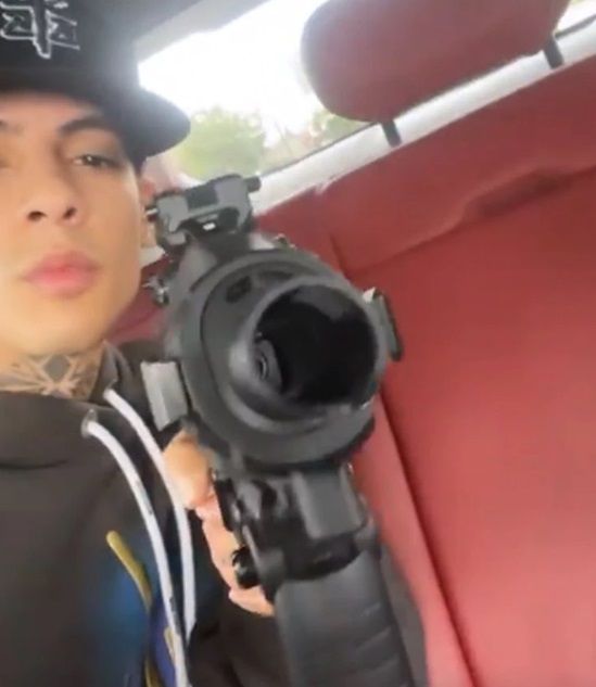 Natanael Cano habla sobre paseo con arma en CDMX