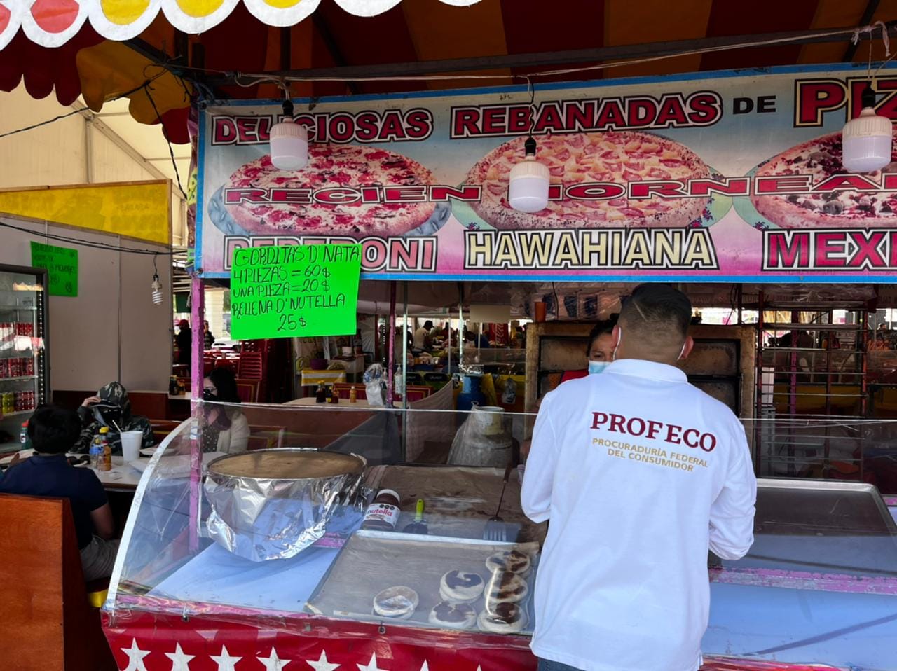 Profeco revisa negocios de la Feria de las Fresas