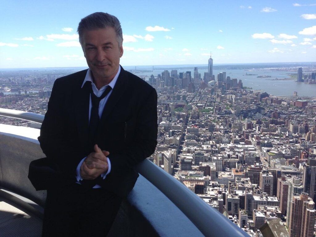 ¿Quién es Alec Baldwin, actor que mató a mujer en rodaje?