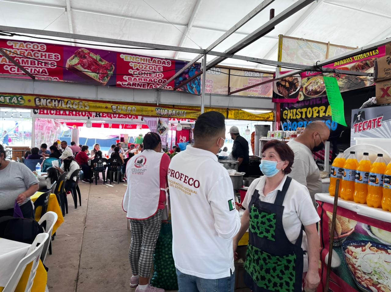 Compra 5 tacos en feria y paga más de mil pesos; se viraliza