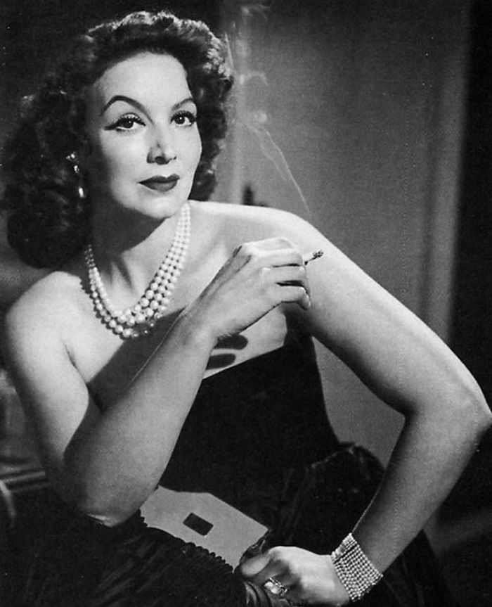 ¿María Félix comió carne humana?