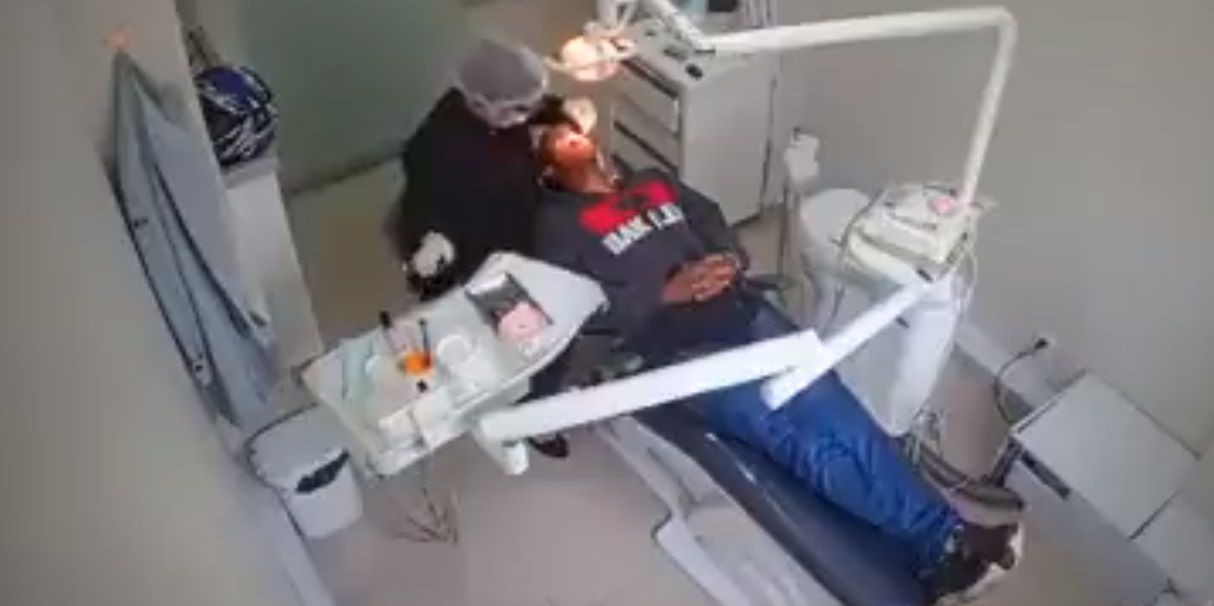 Paciente somete a ladrones en consultorio dental |VIDEO