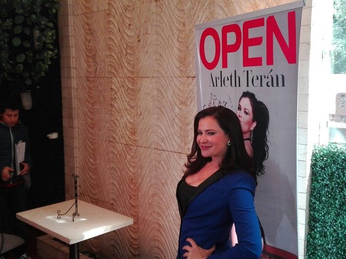 Arleth Terán niega romance con La Barbie