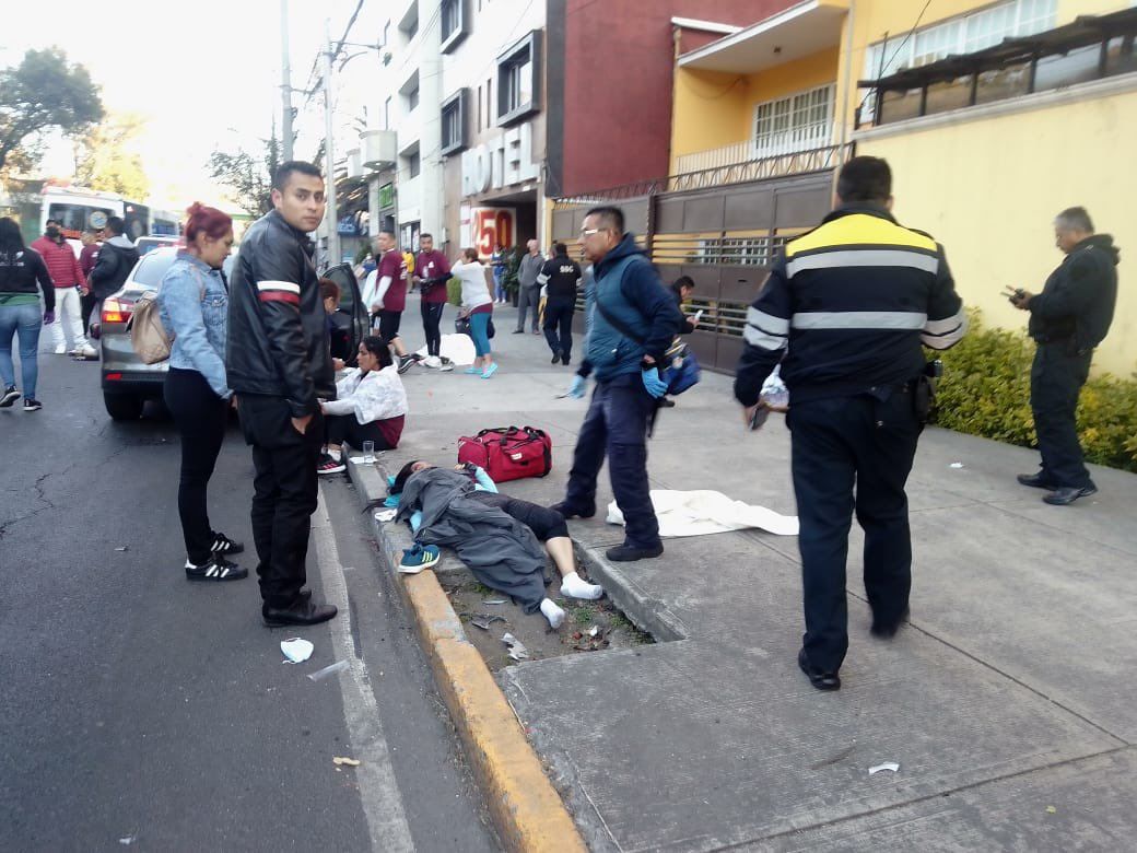 CDMX. Conductor ebrio atropella a 12 peregrinos | VIDEO