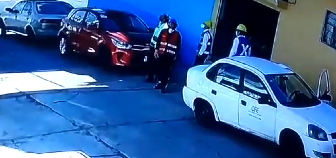 Edomex. Asaltan a trabajadores de CFE en Naucalpan |VIDEO