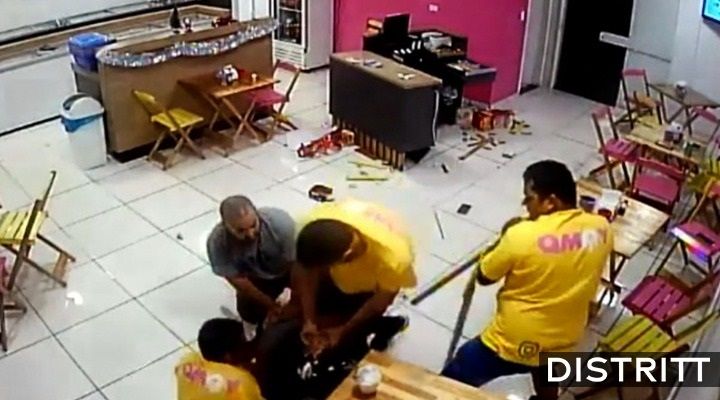 Empleados de heladería golpean a ladrón en Brasil