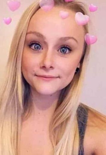 Sydney Loofe. Mujer consigue cita por Tinder y la asesinan