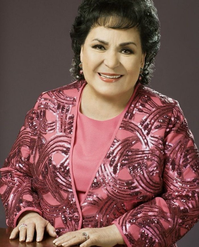 ¿Cuánto dinero tenía Carmen Salinas?