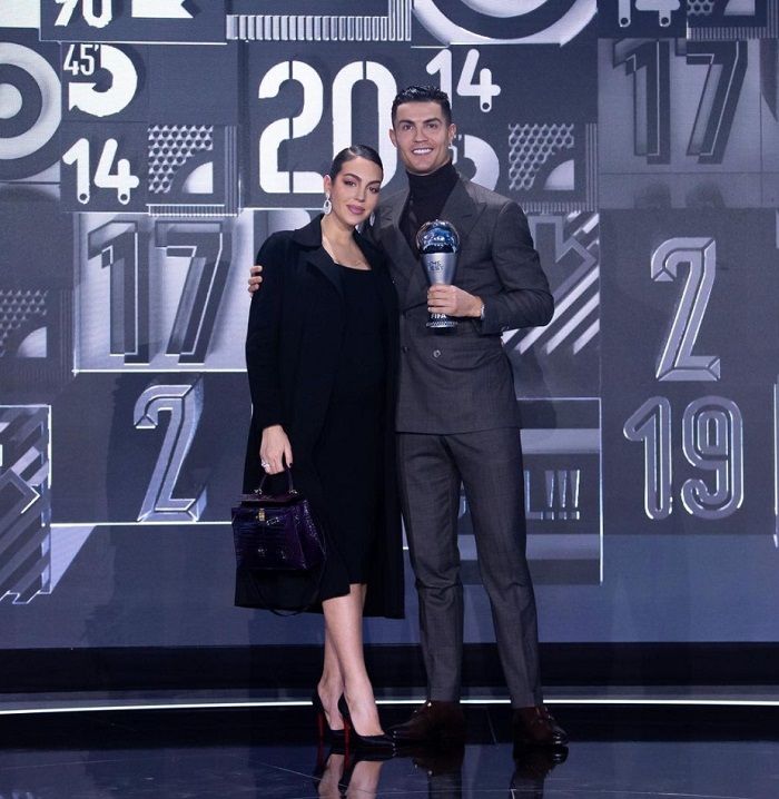 Familia exhibe a Georgina Rodríguez