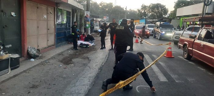  Guatemala. Sicario mata a hombre y hiere a mujer