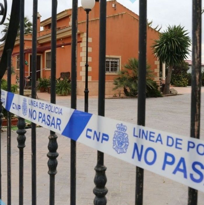 Joven asesina a su familia en España; así confesó el crimen